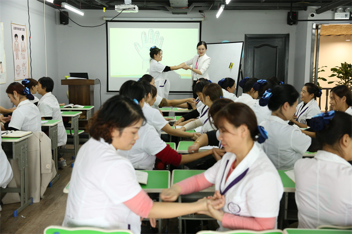 1660124604941474.jpg 培訓(xùn) (4).jpg