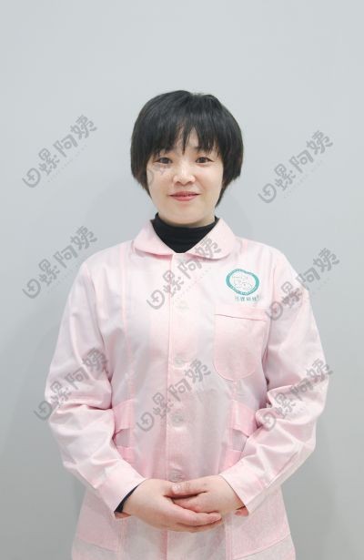 王芳